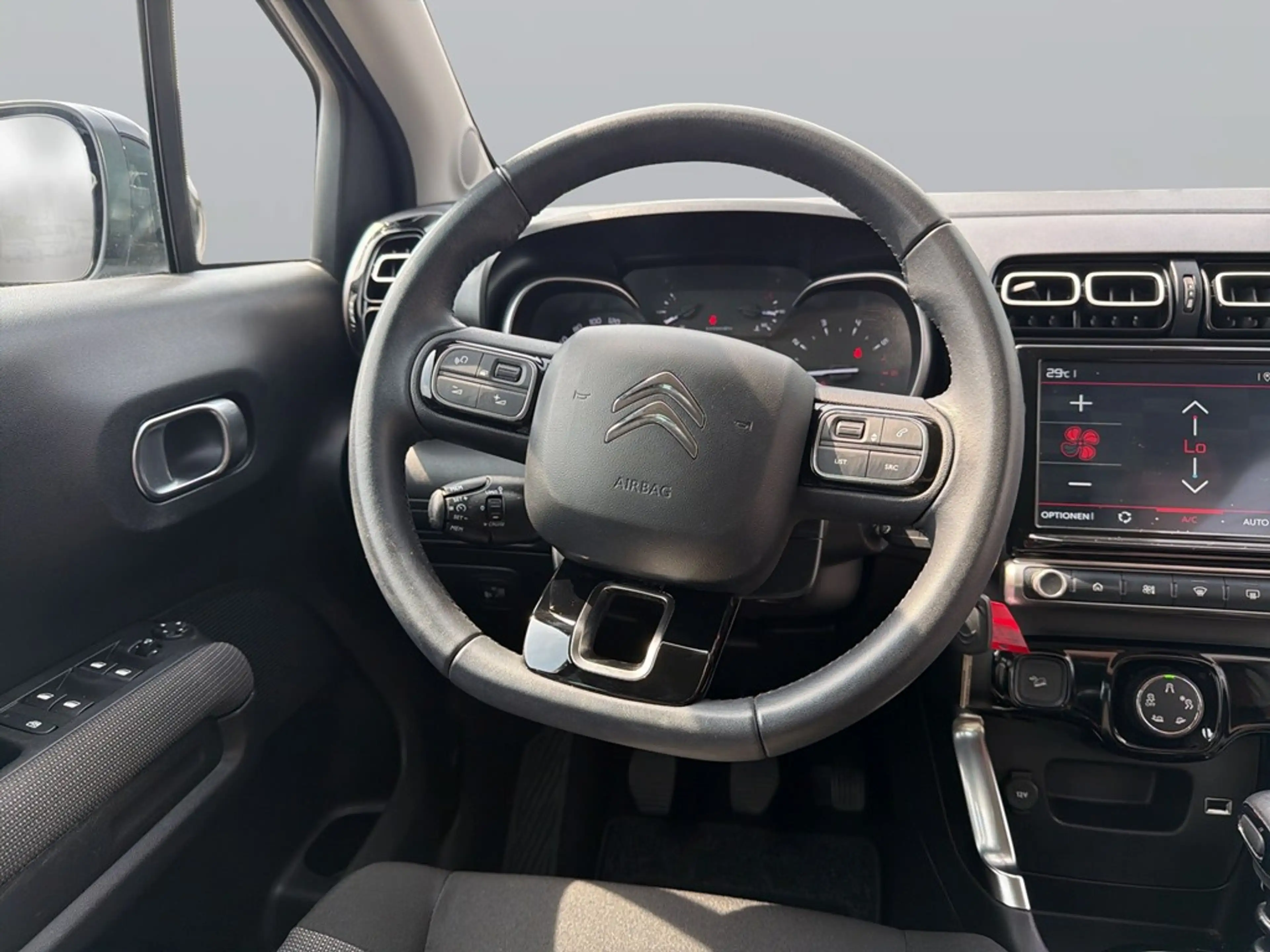 Citroen C3 Aircross Plus — photo 15