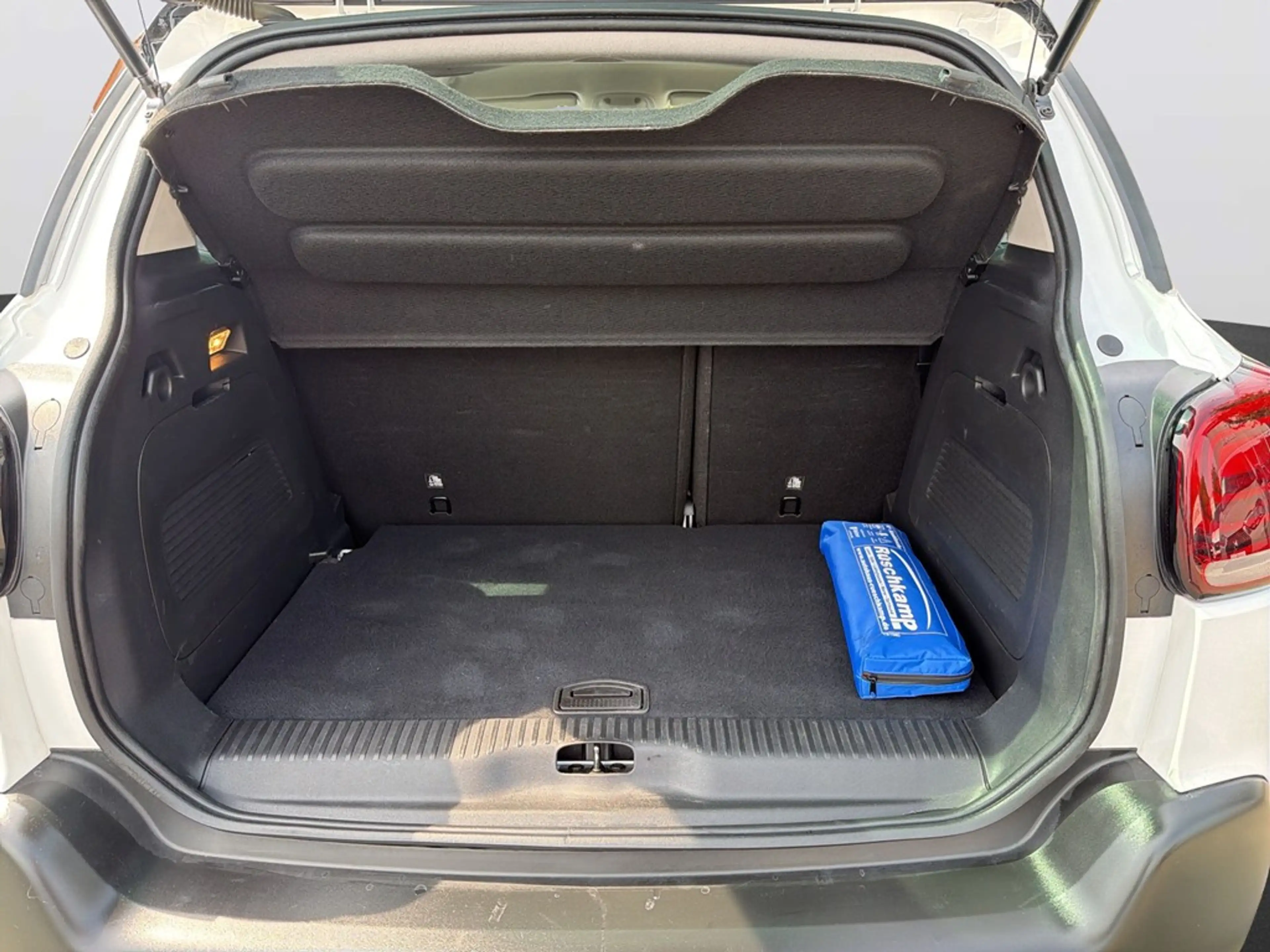 Citroen C3 Aircross Plus — photo 9