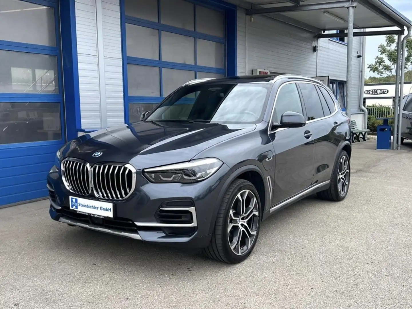 BMW X5 xDrive45e, el.AHK,Bowers & Wilkins,Pano Silber - 1