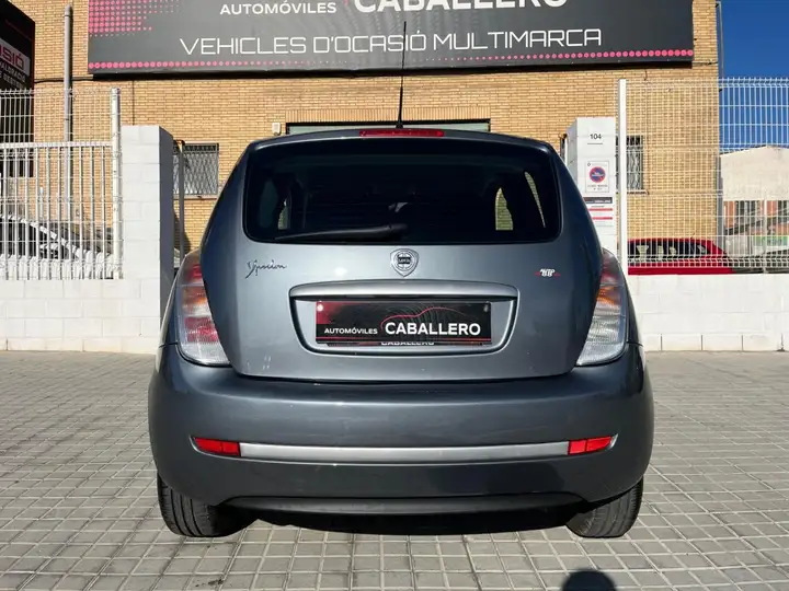 Lancia Ypsilon 1.2 8v Argento 2006, foto 7