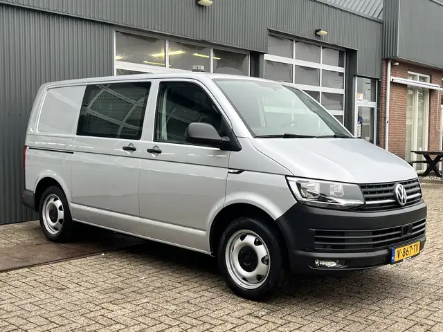 Volkswagen T6 Transporter 2.0 TSI L1H1 Automaat Benzine /CNG Dubbele Schuifd