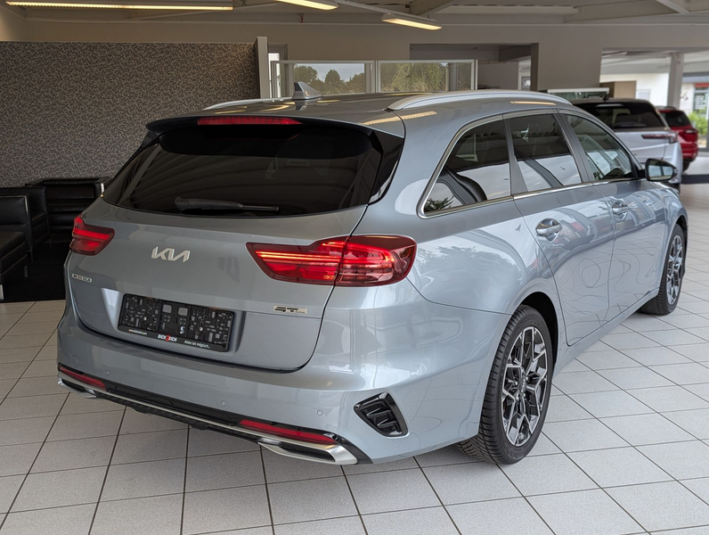 Kia Ceed / cee'd 1.5 GT-Line SW LED JBL Cam 7J — photo 7
