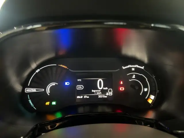 Dacia Spring view 13