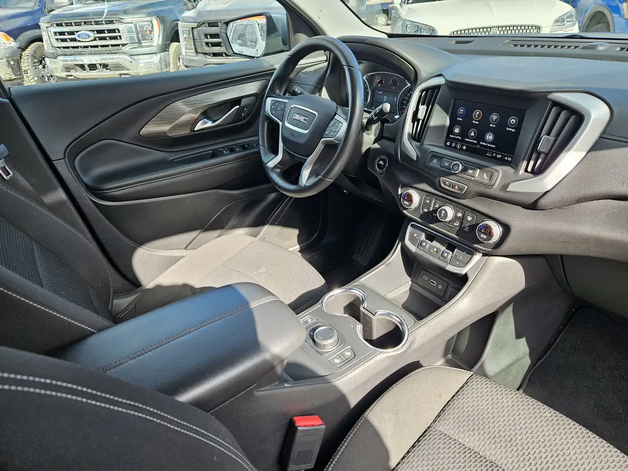 GMC Terrain снимка GMC Terrain