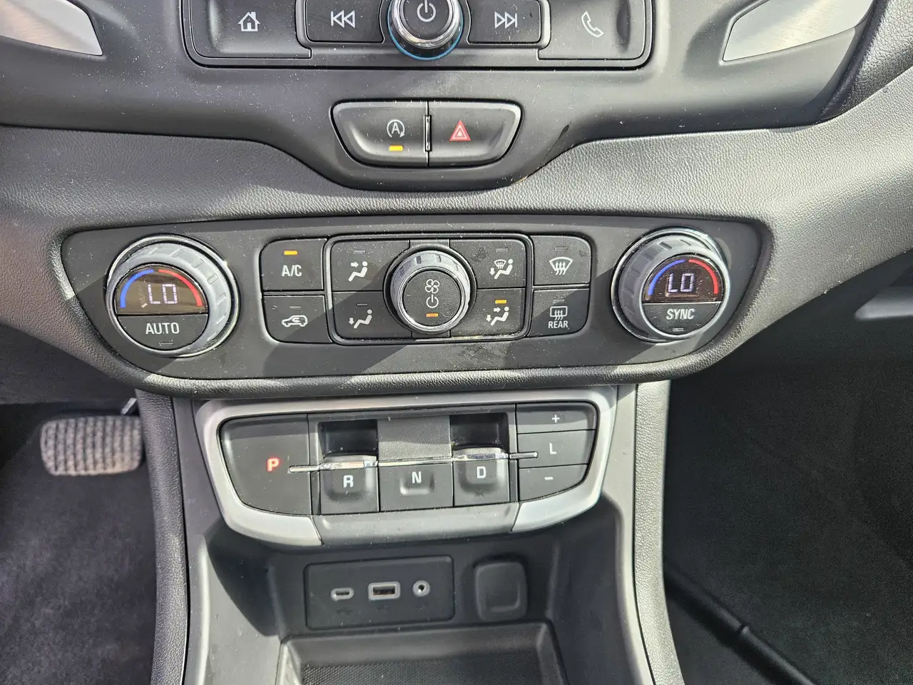 GMC Terrain снимка GMC Terrain