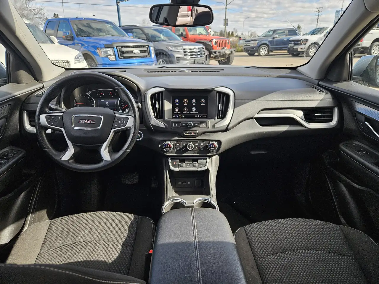 GMC Terrain снимка GMC Terrain