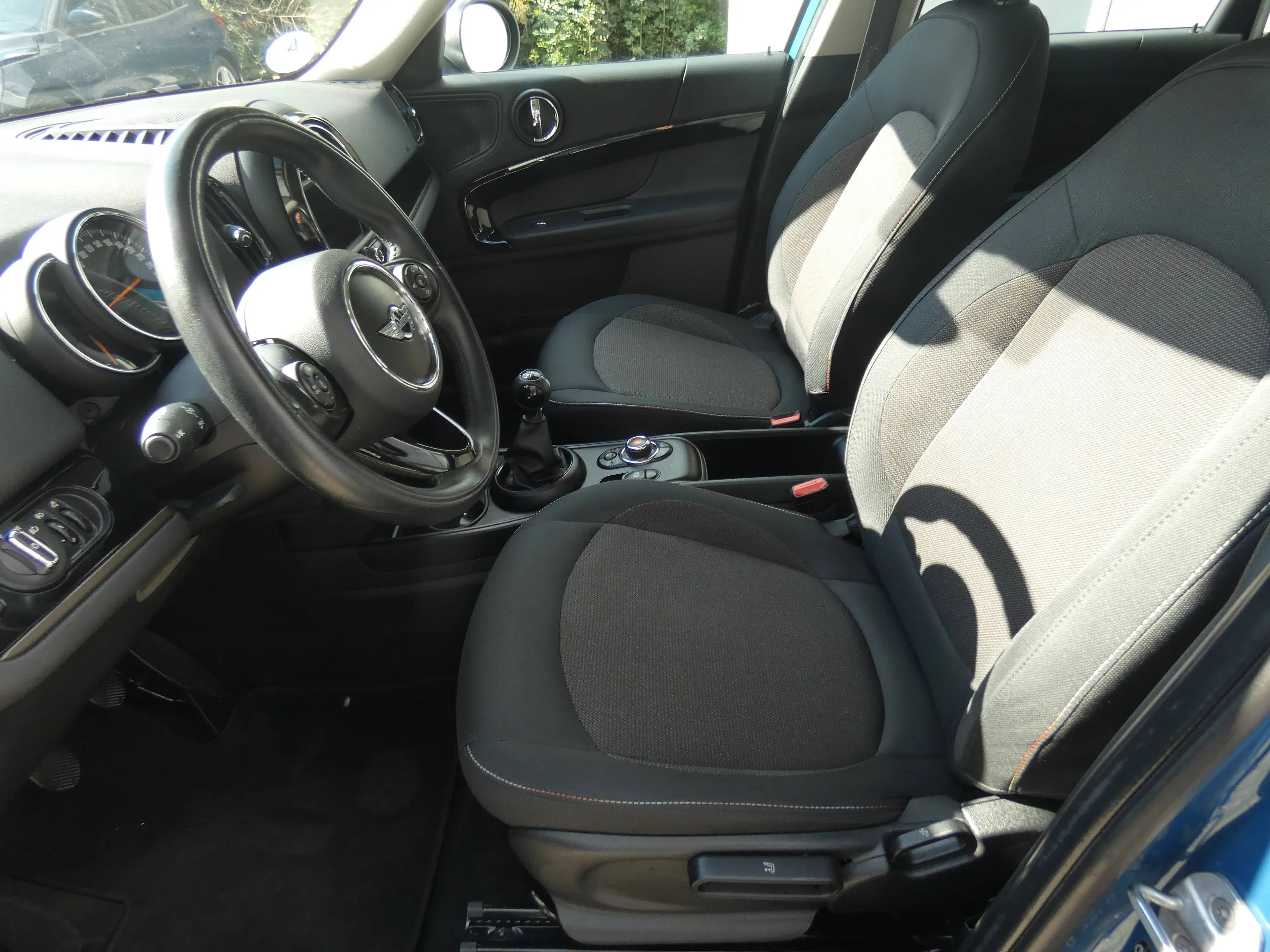 MINI Cooper Countryman Cooper — photo 12
