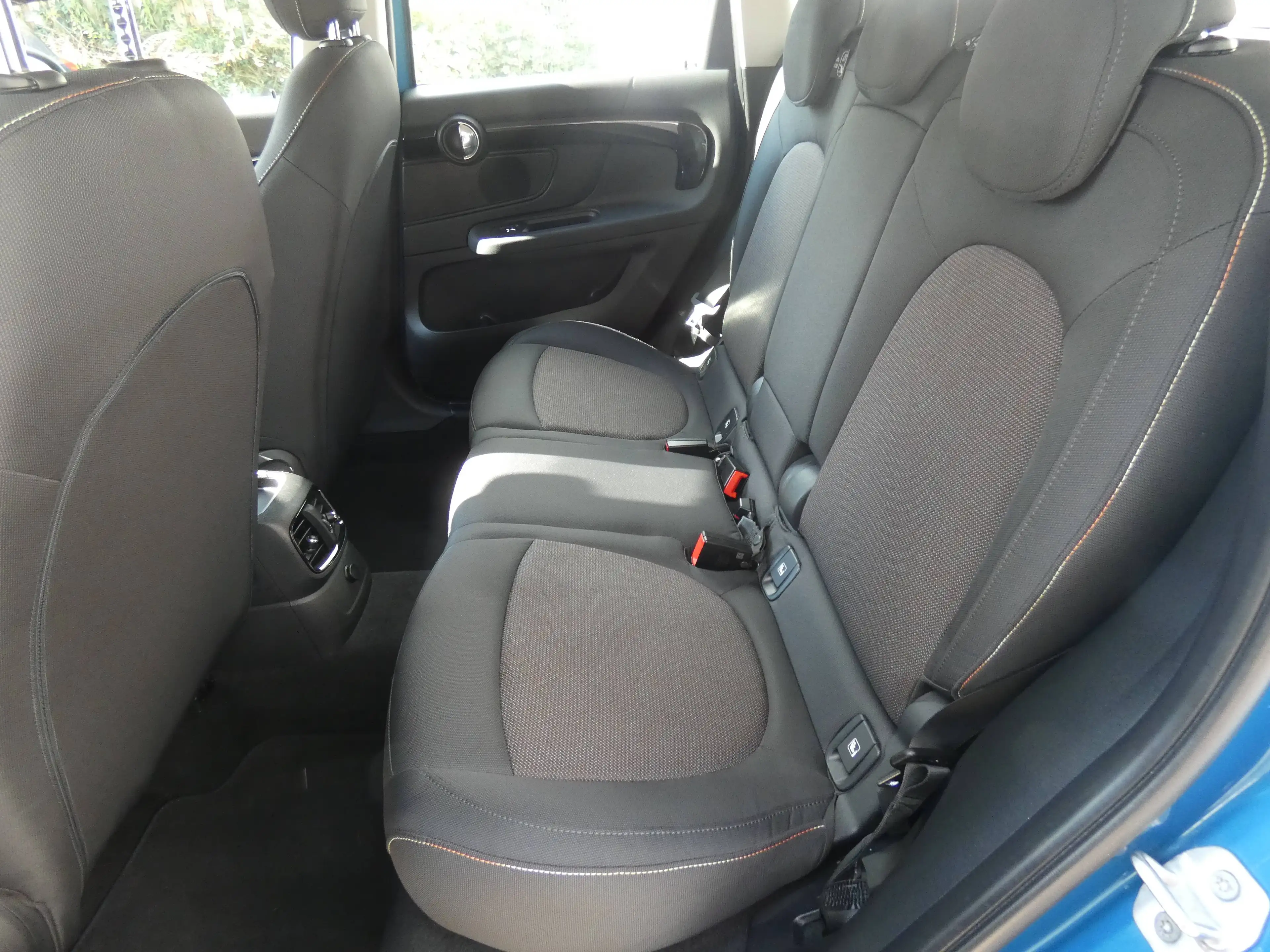 MINI Cooper Countryman Cooper — photo 14