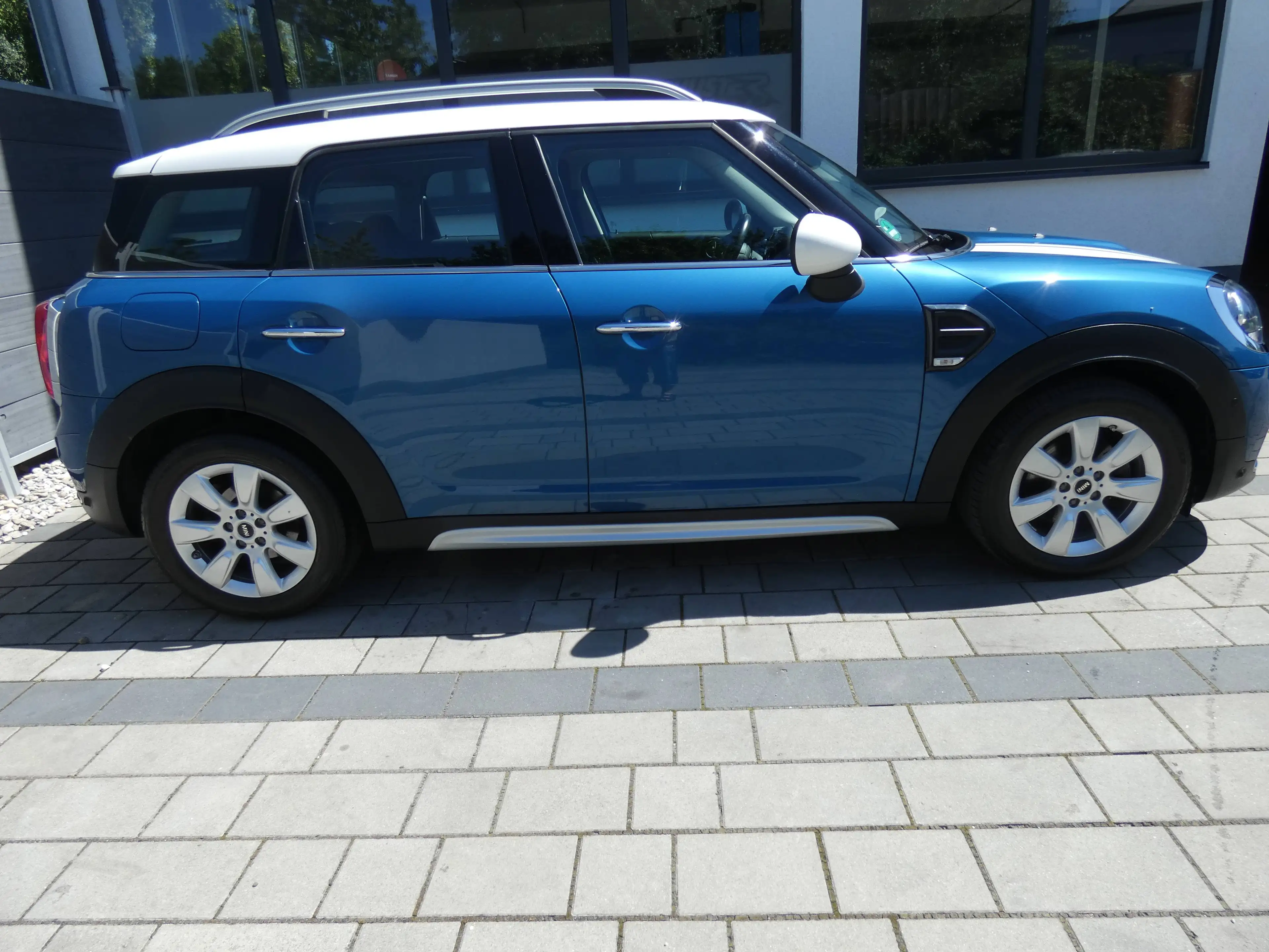 MINI Cooper Countryman Cooper — photo 4