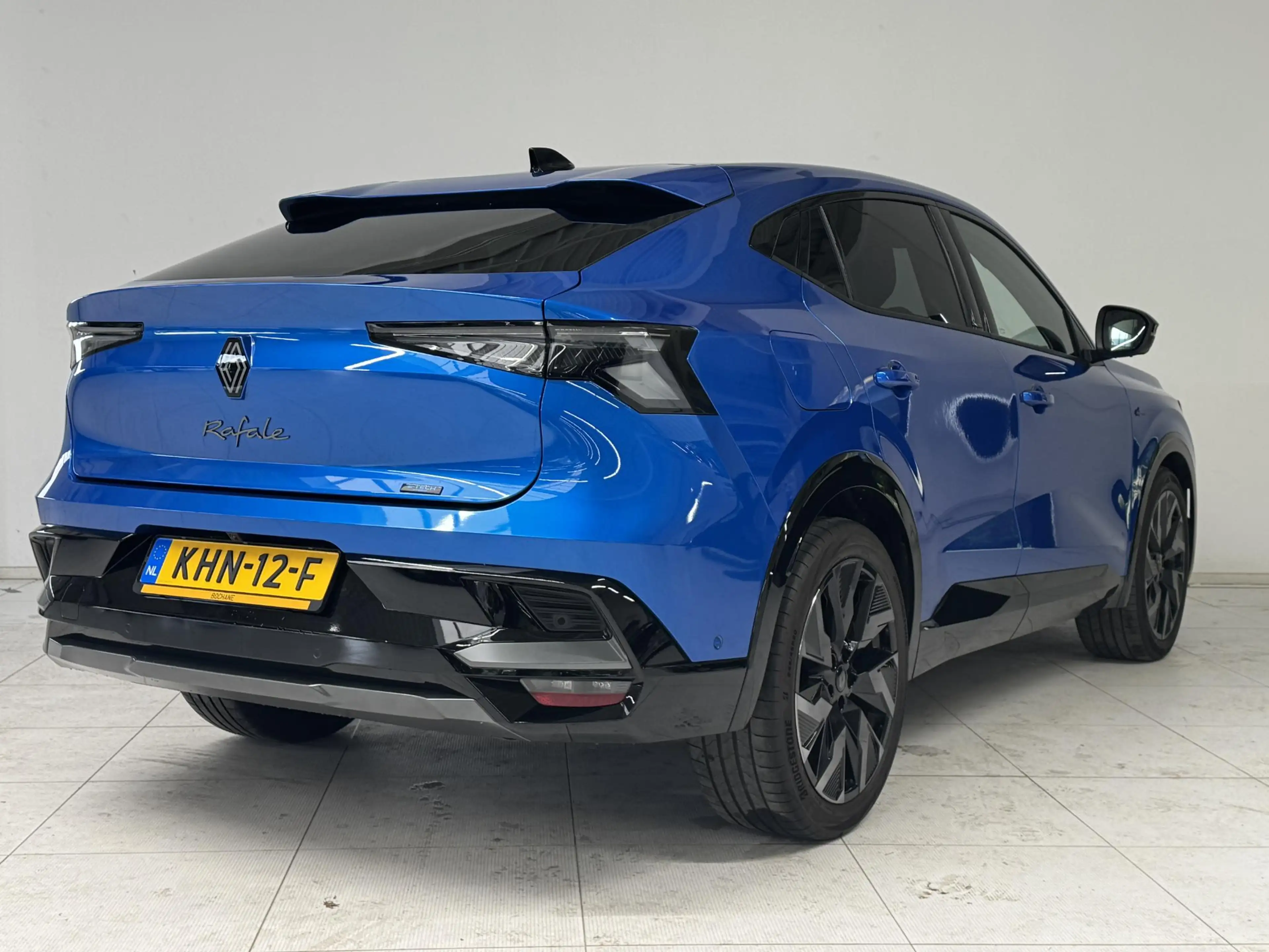 Renault Rafale 1.2 E-Tech full hybrid 200 Esprit Alpine | Navigat — photo 2