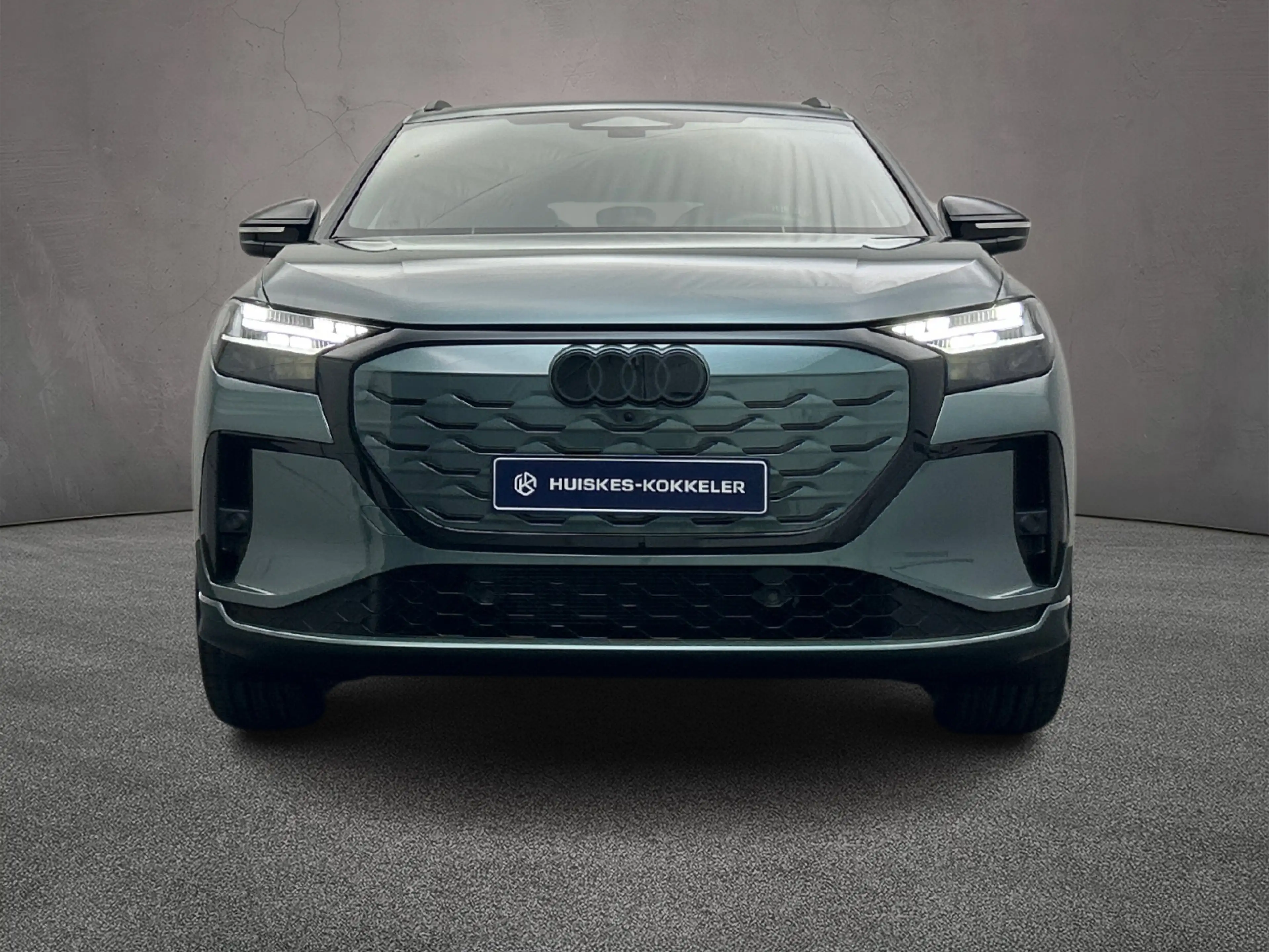 Audi Q4 e-tron e-tron performance 286pk S edition — photo 10