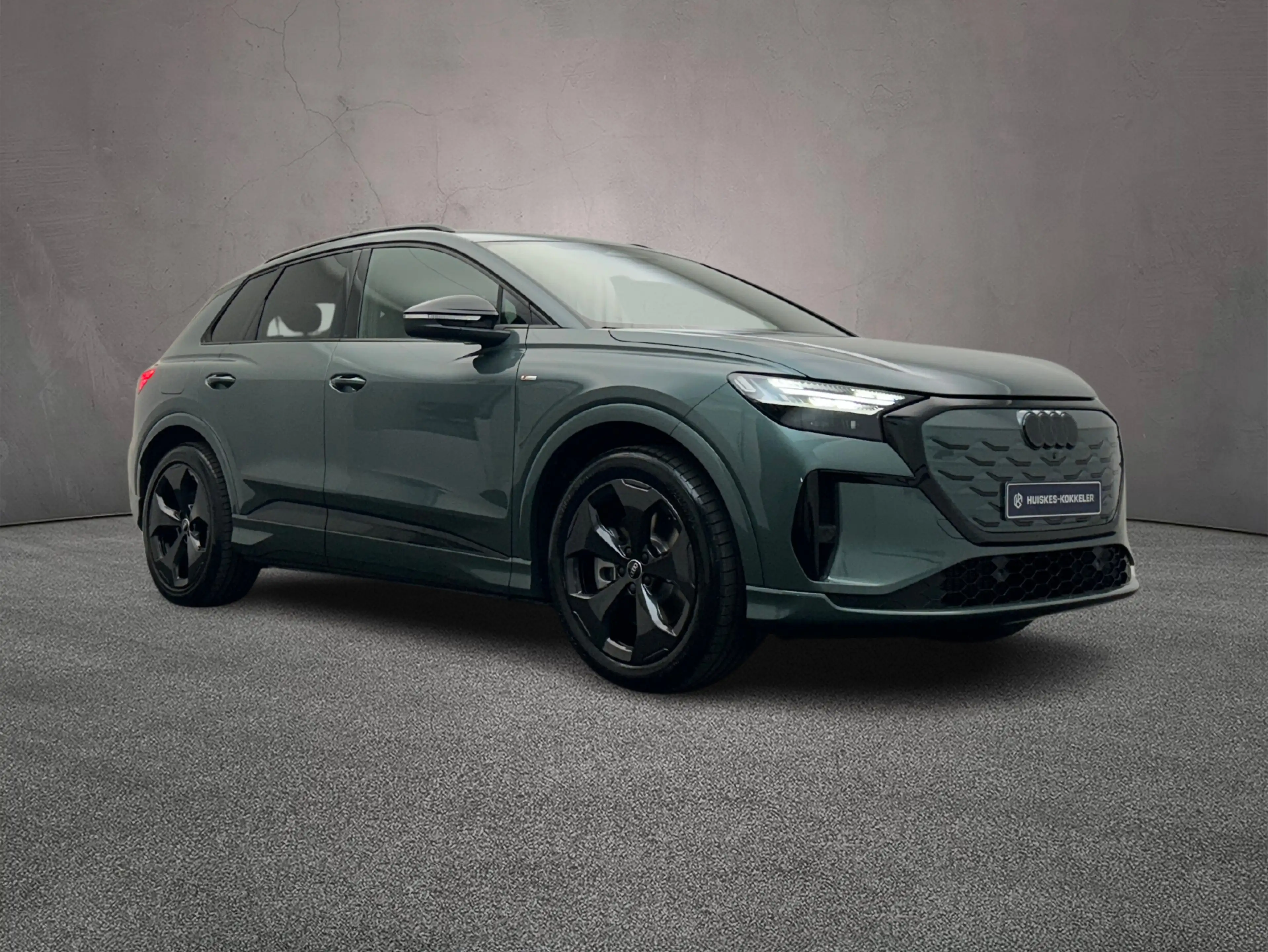 Audi Q4 e-tron e-tron performance 286pk S edition — photo 9