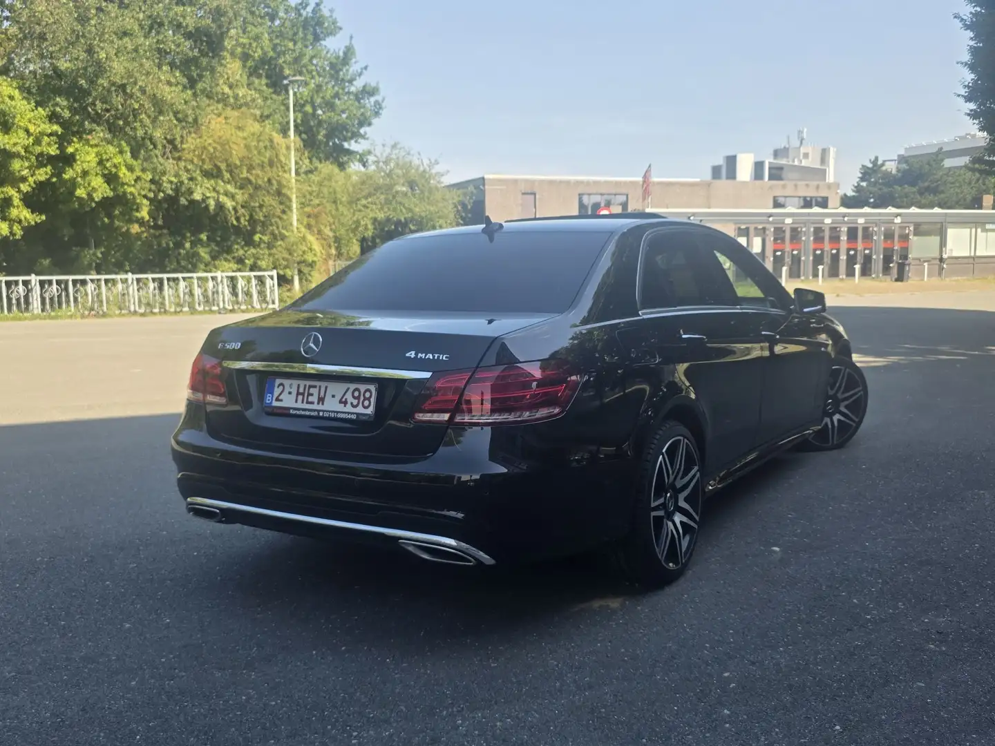 Mercedes-Benz E 500 4Matic 7G-TRONIC Avantgarde - 2