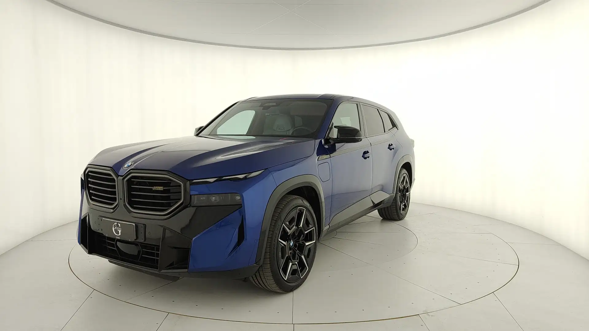 BMW XM 4.4 auto Blu/Azzurro - 1