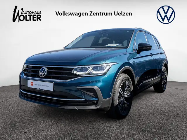 Volkswagen Tiguan 1.5 TSI Active AHK NAVI MATRIX SHZ HUD