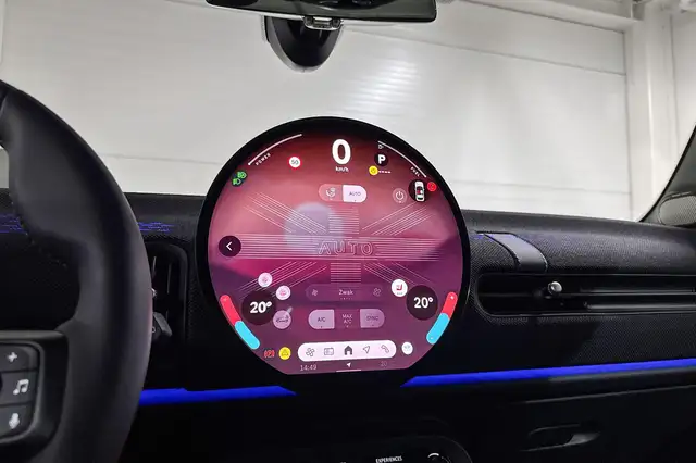 Mini Hatch view 15