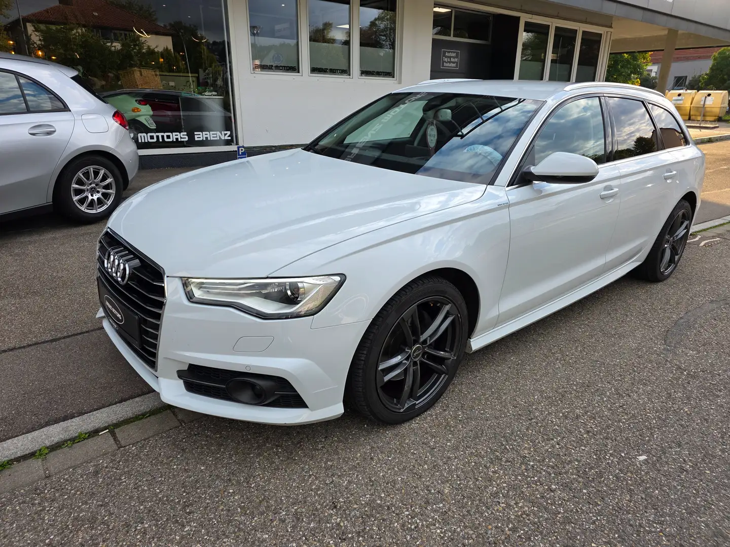 Audi A6 2.0 TDI Quattro/Top Zustand/ Head-Up/AHK/ Garantie Weiß - 2