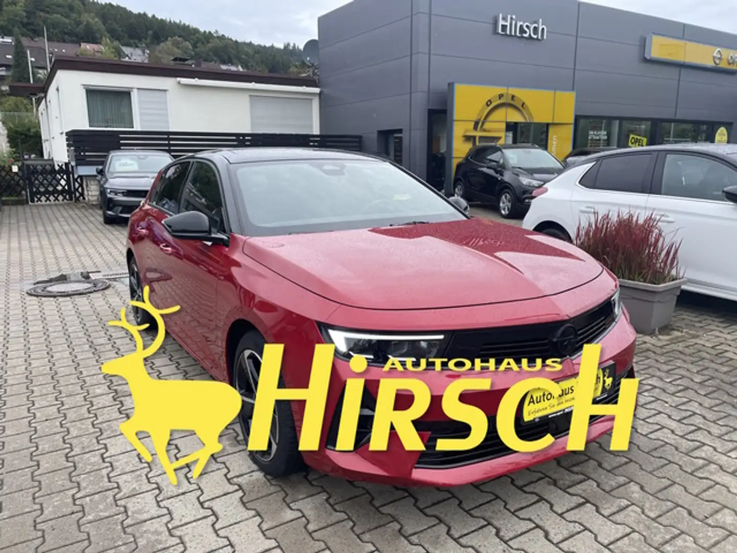 Opel Astra 1.2 GS PANO+AHK+NAVI+MATRIX-LED+ALCAN+360°+SHZ Rot - 1