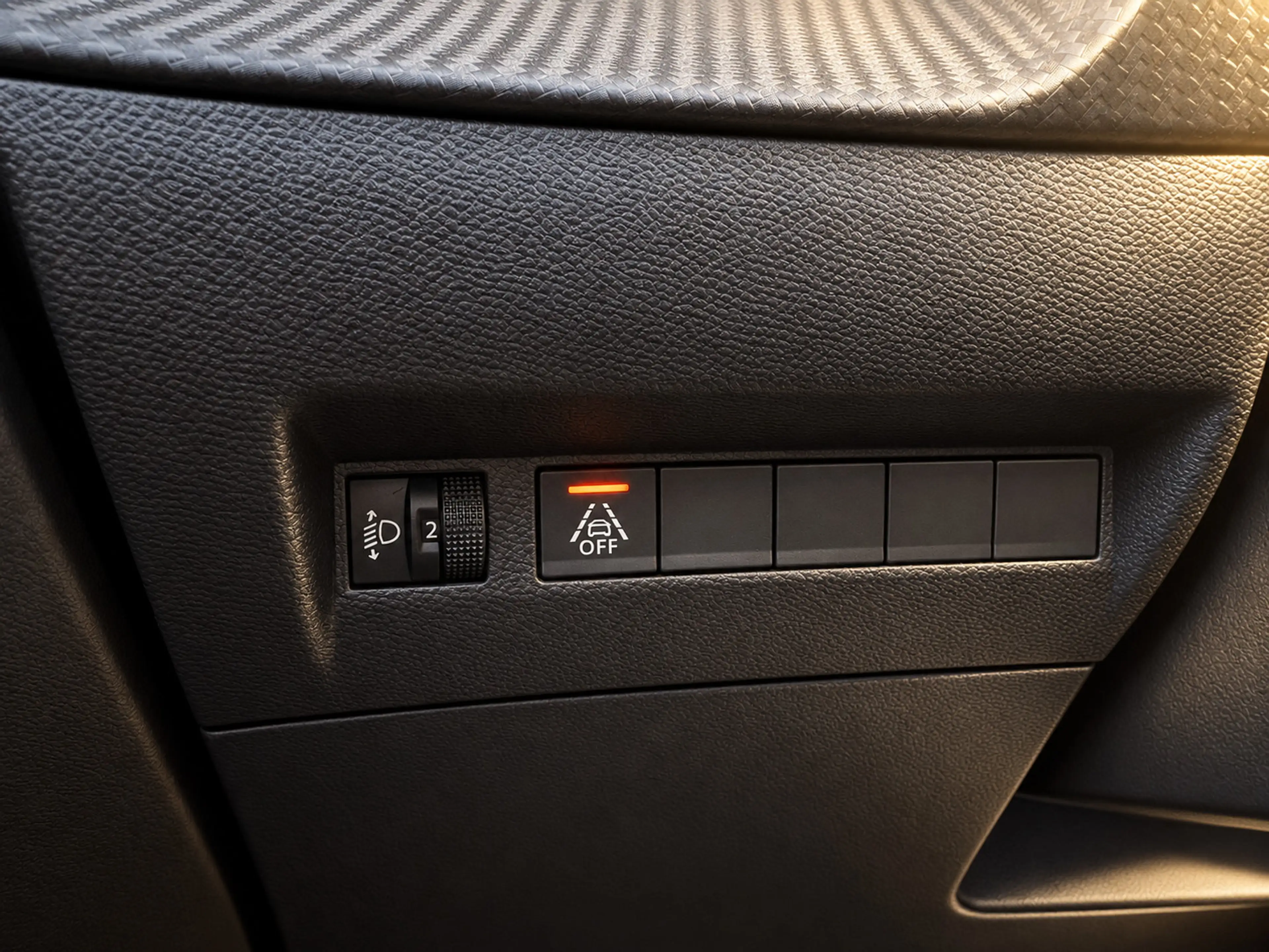 Peugeot 208 1.2 PureTech Allure |VirtDash|Cam|CarPlay| — photo 14