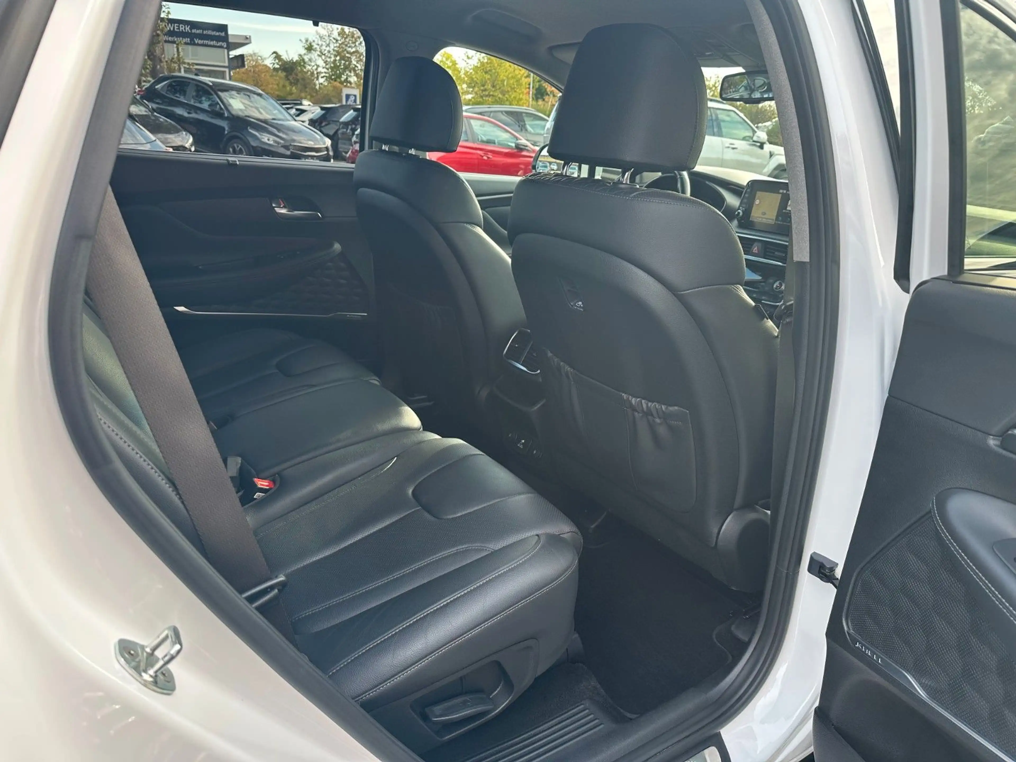 Hyundai SANTA FE 2.2 CRDi 4WD Automatik Premium — photo 11