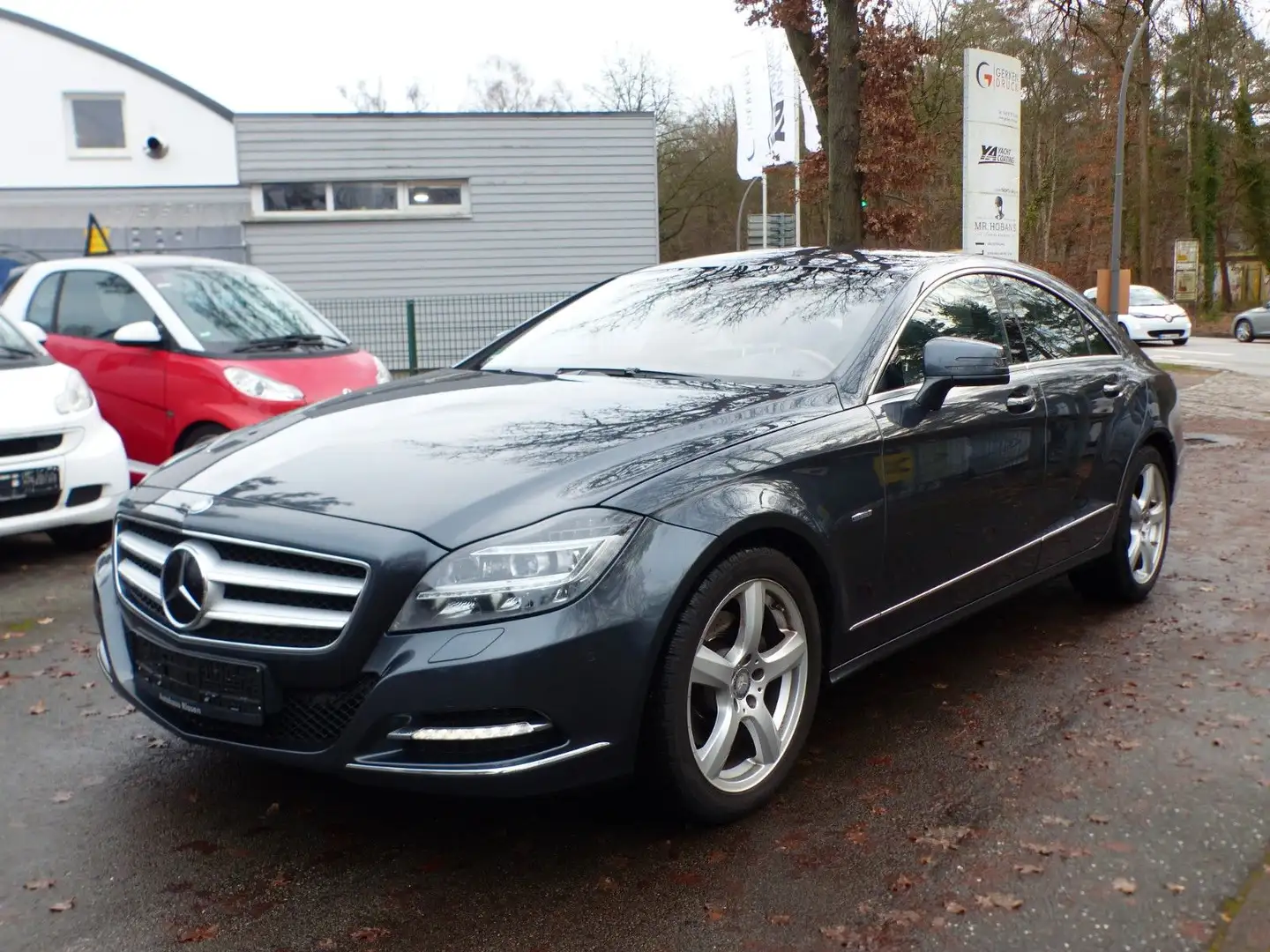 Mercedes-Benz CLS 350 CLS350 CDI BE 4Matic Comand ILS Nachtsicht Distr Grau - 1