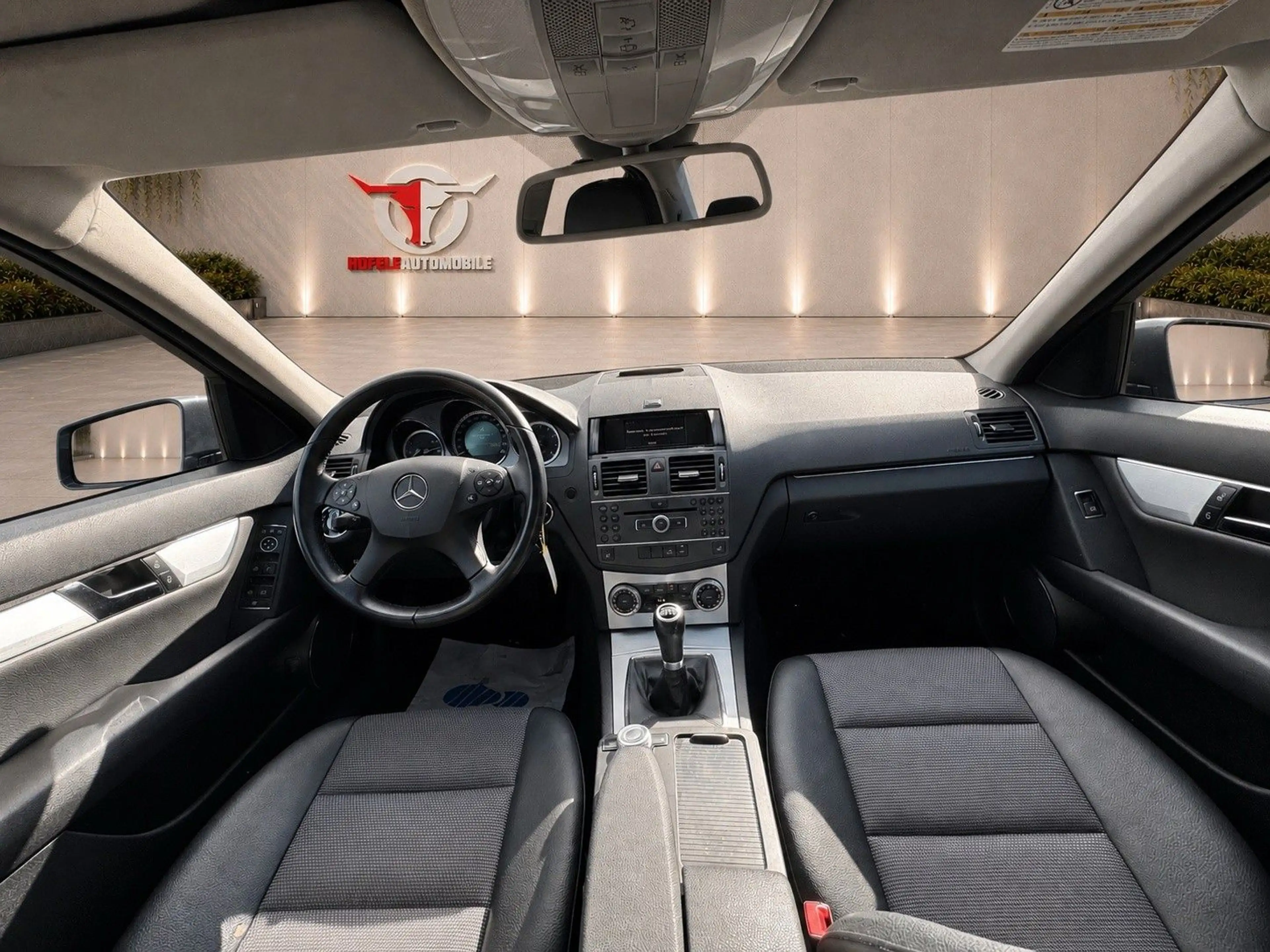 Mercedes-Benz C 180 Lim. Avantgarde*KLIMA/SHZ/TEILLEDER/TEMPO* — photo 14