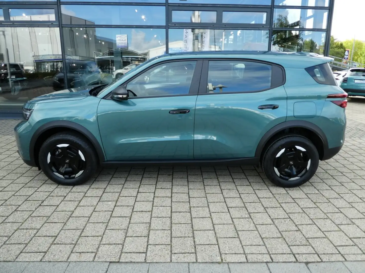 Opel Frontera 1.2 1.2 Hybrid e-DCT*Edition*Techno*Komfort Editio Grün - 2