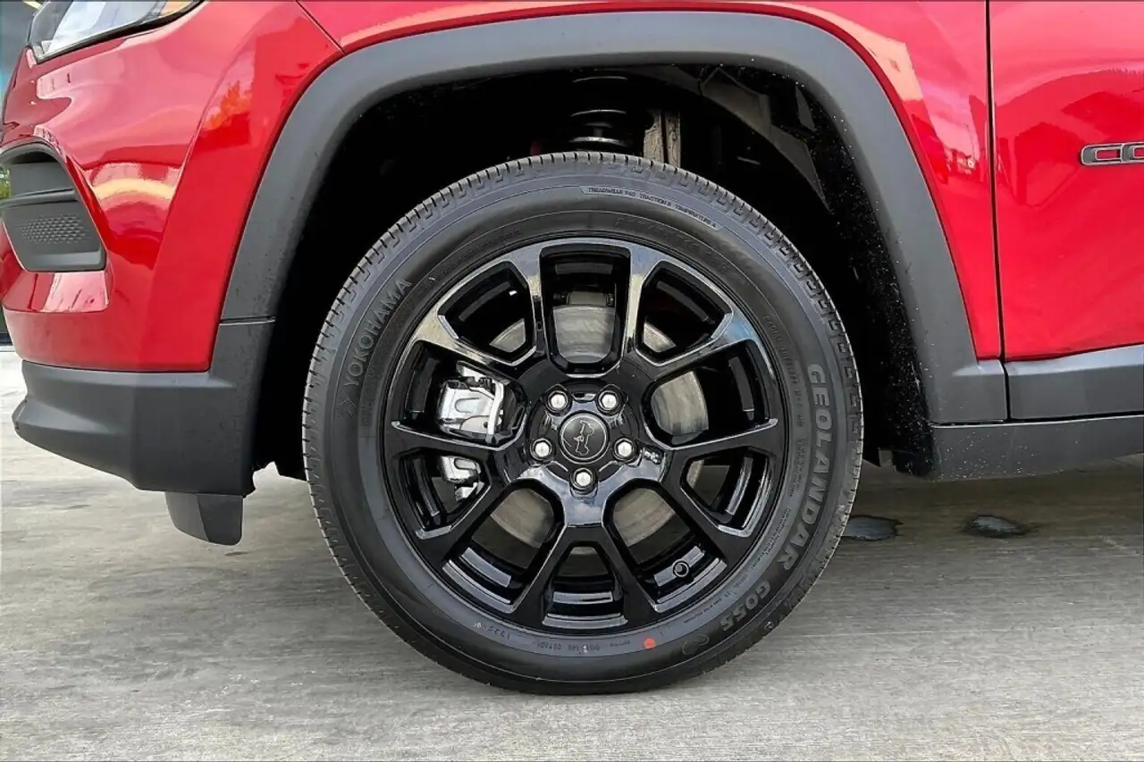 Jeep Compass снимка Jeep Compass