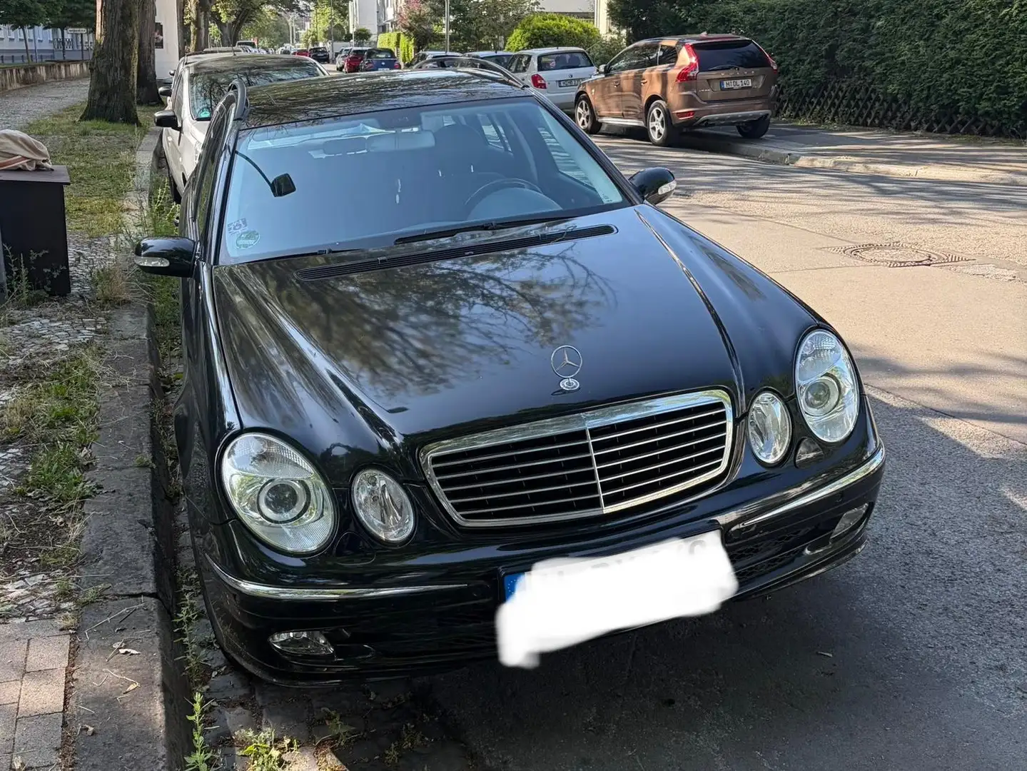 Mercedes-Benz E 240 E 240 T Avantgarde Schwarz - 1