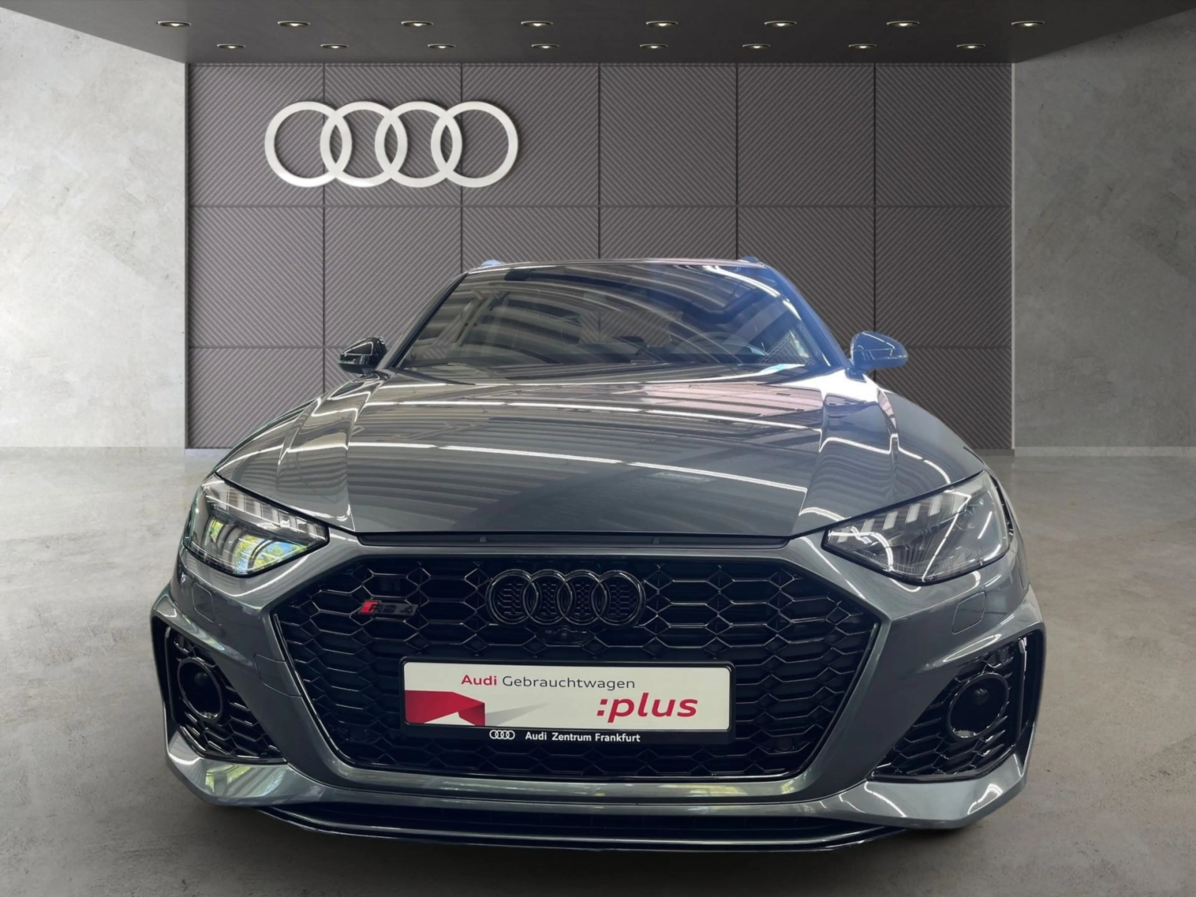 Audi RS4 RS4 Avant quattro tiptronic VirtualCockpit+ B&O — photo 2