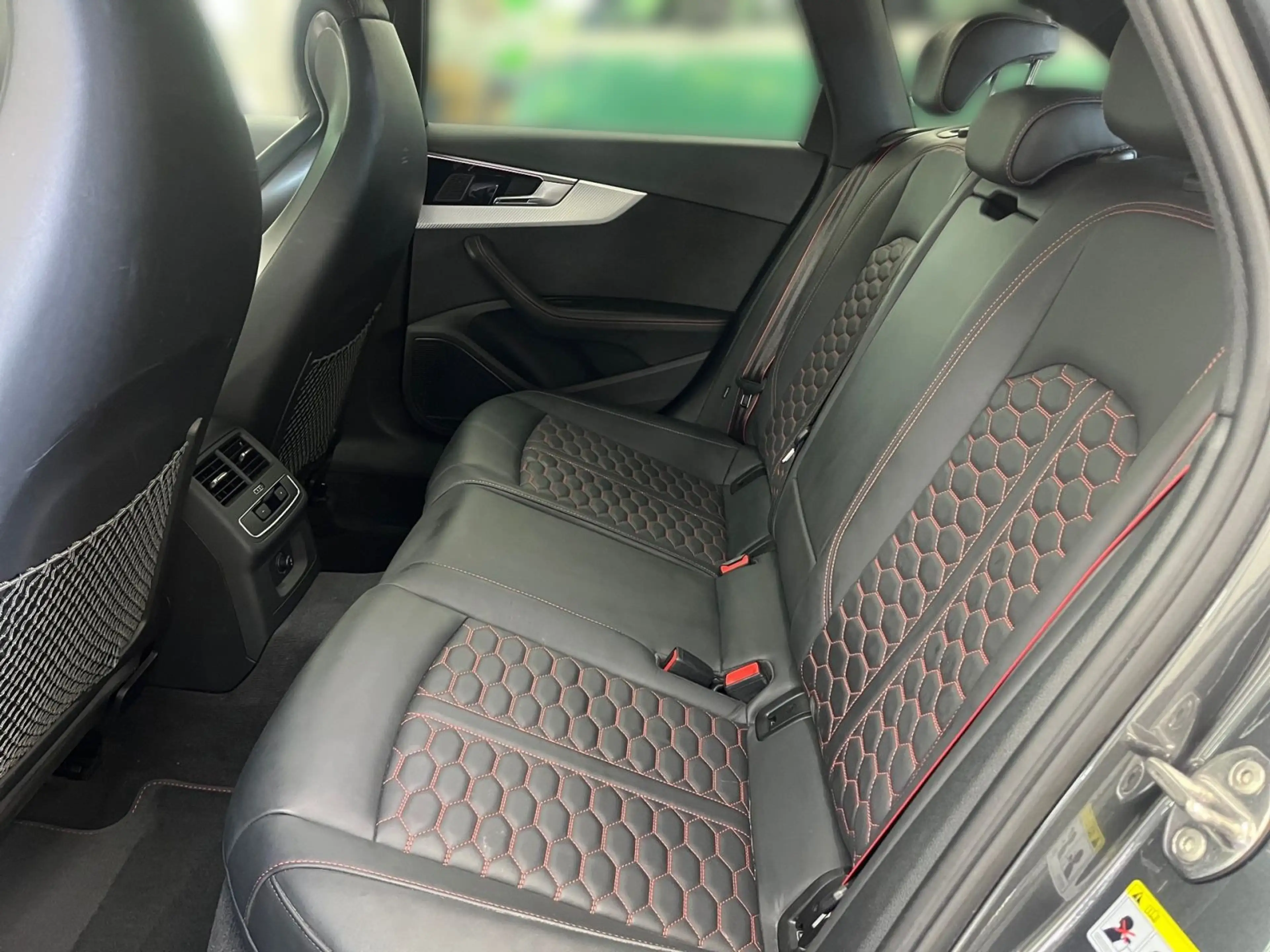 Audi RS4 RS4 Avant quattro tiptronic VirtualCockpit+ B&O — photo 10