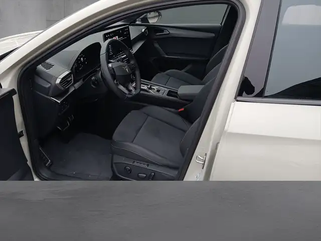 Cupra Leon view 8
