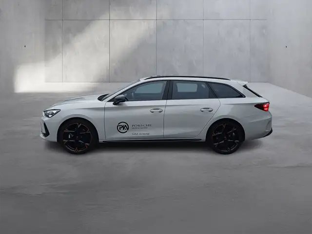 Cupra Leon view 2