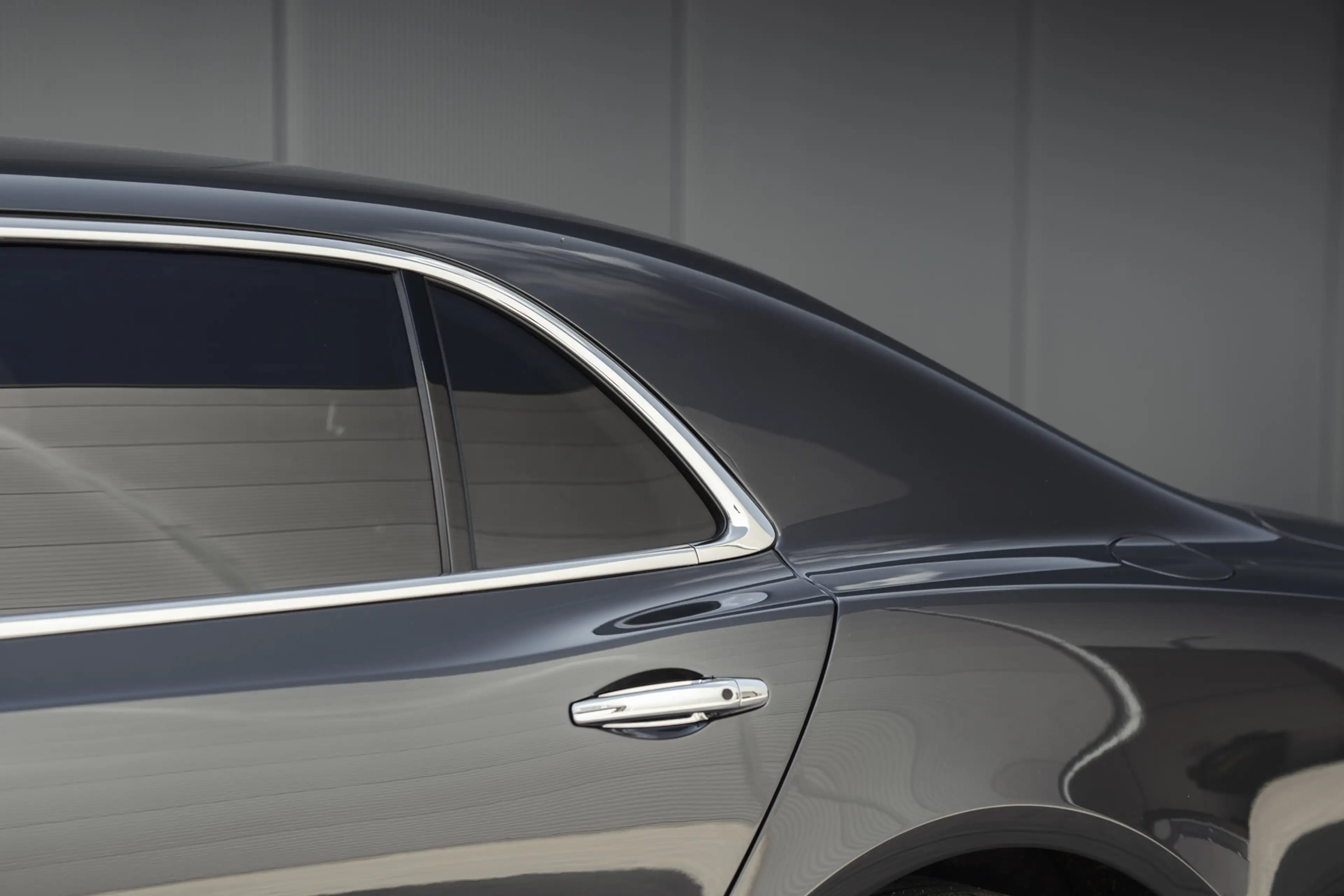 Bentley Mulsanne Speed MY 2017 — photo 4