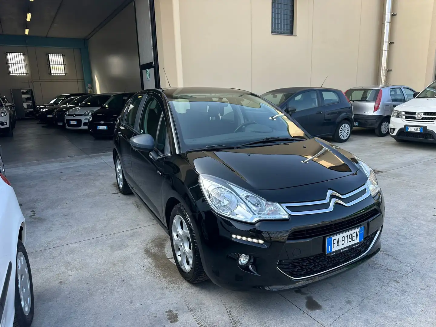 Citroen C3 1.4 hdi Exclusive 70cv FL - 2