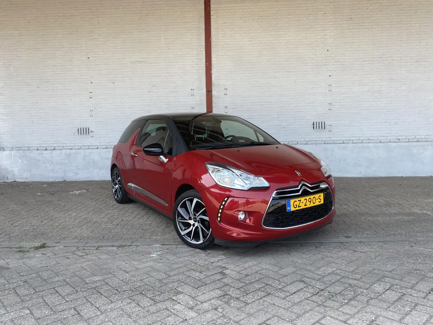 DS Automobiles DS 3 1.2 PureTech Business |Goed Onderhouden!|NAP!| Rot - 2