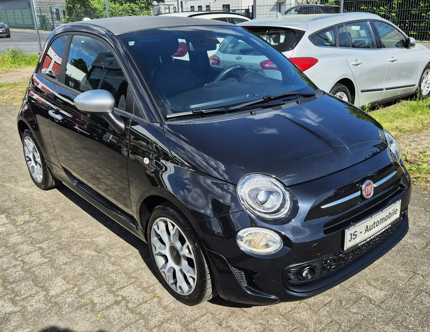 Fiat 500 0.98V TwinAir ROCKSTAR CABR. LEDER KLIMA ESP PDC Negro - 2