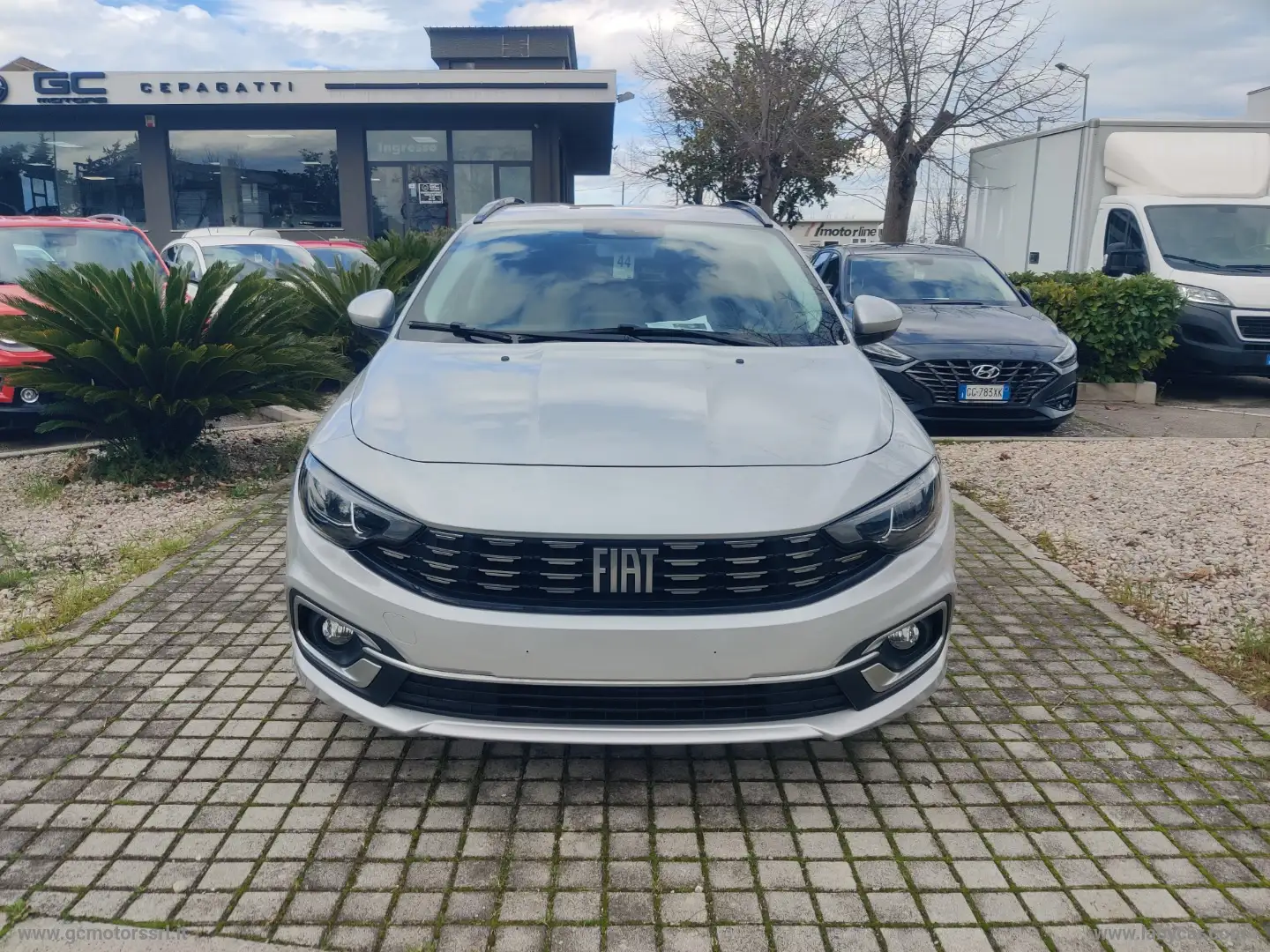 Fiat Tipo 1.0 SW Life PLUS PROMO  NO  FINANZIAMENTO Zilver - 2