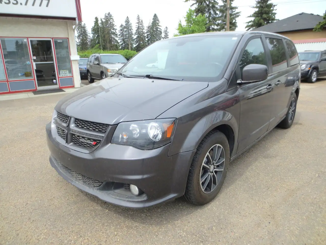 Dodge Grand Caravan снимка Dodge Grand Caravan