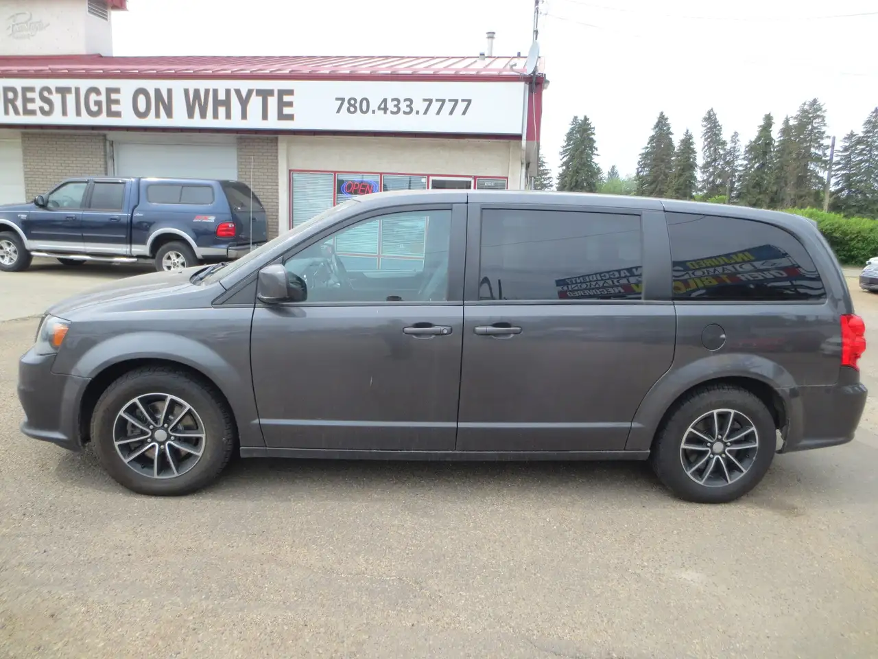 Dodge Grand Caravan снимка Dodge Grand Caravan