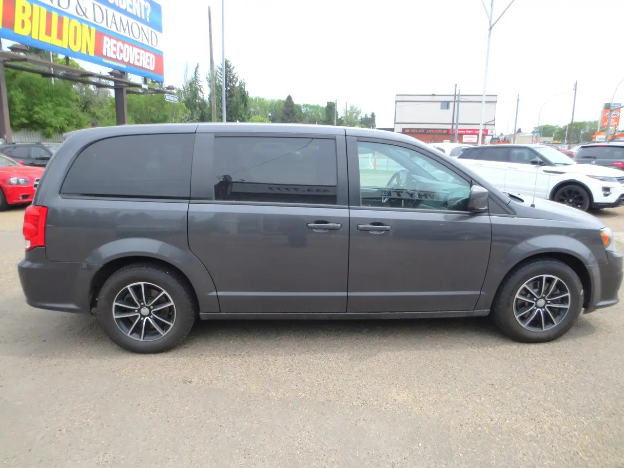 Dodge Grand Caravan снимка Dodge Grand Caravan