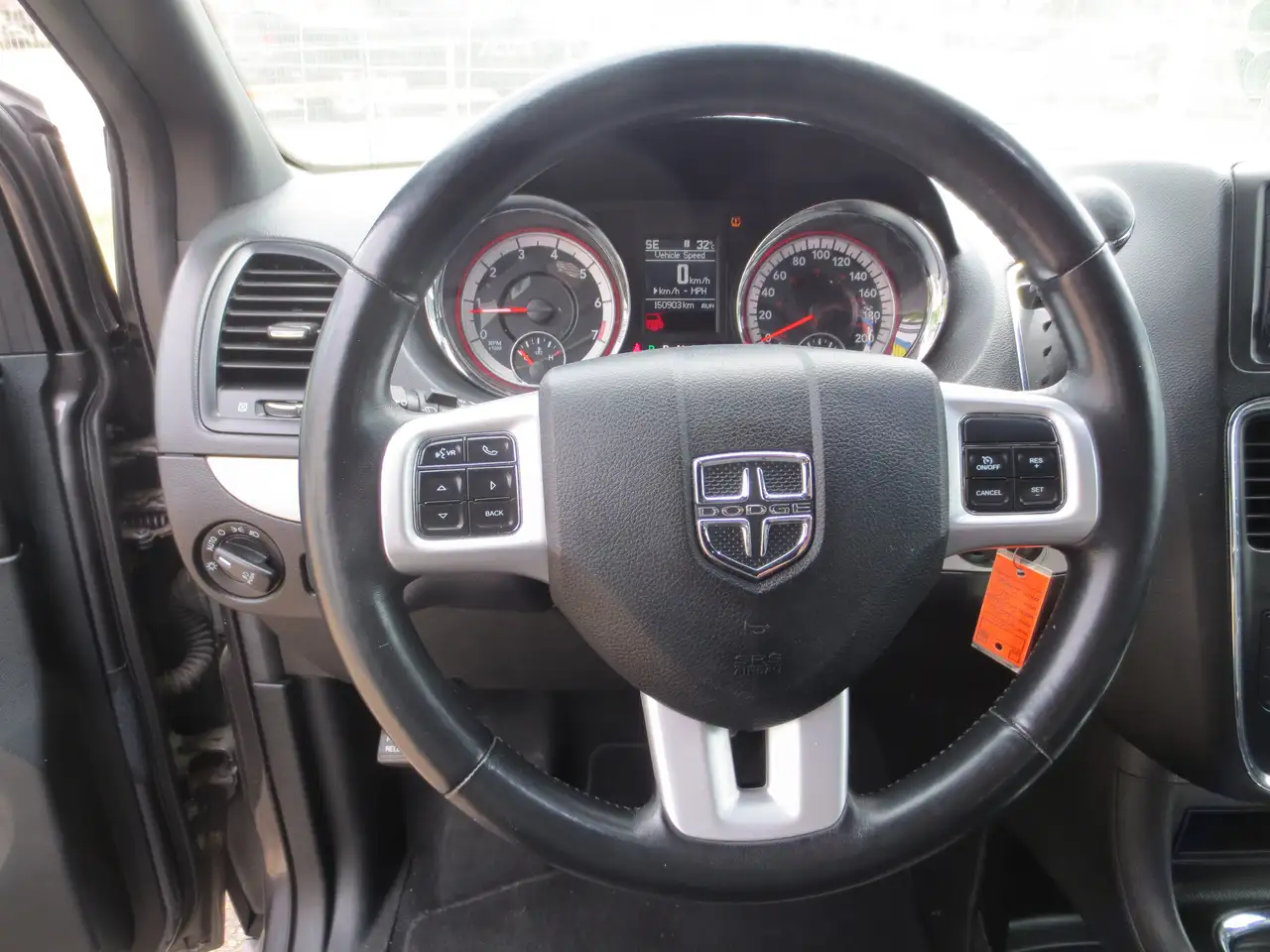 Dodge Grand Caravan снимка Dodge Grand Caravan