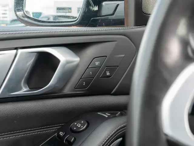 BMW X5 view 29
