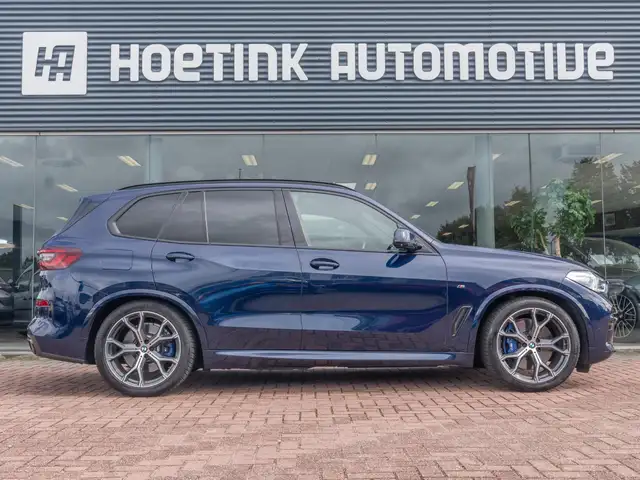 BMW X5 view 11
