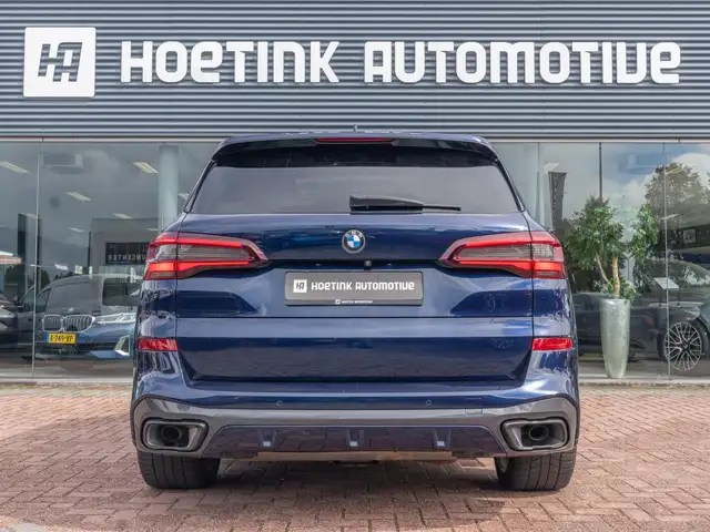 BMW X5 view 10