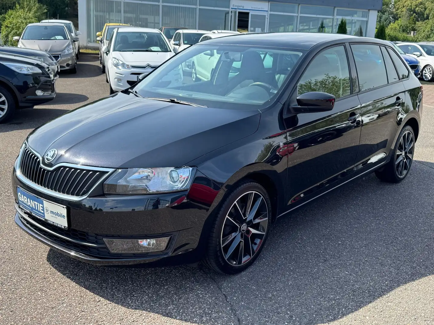 Skoda Rapid/Spaceback Spaceback Style Plus TÜV/HU/NEU Schwarz - 1