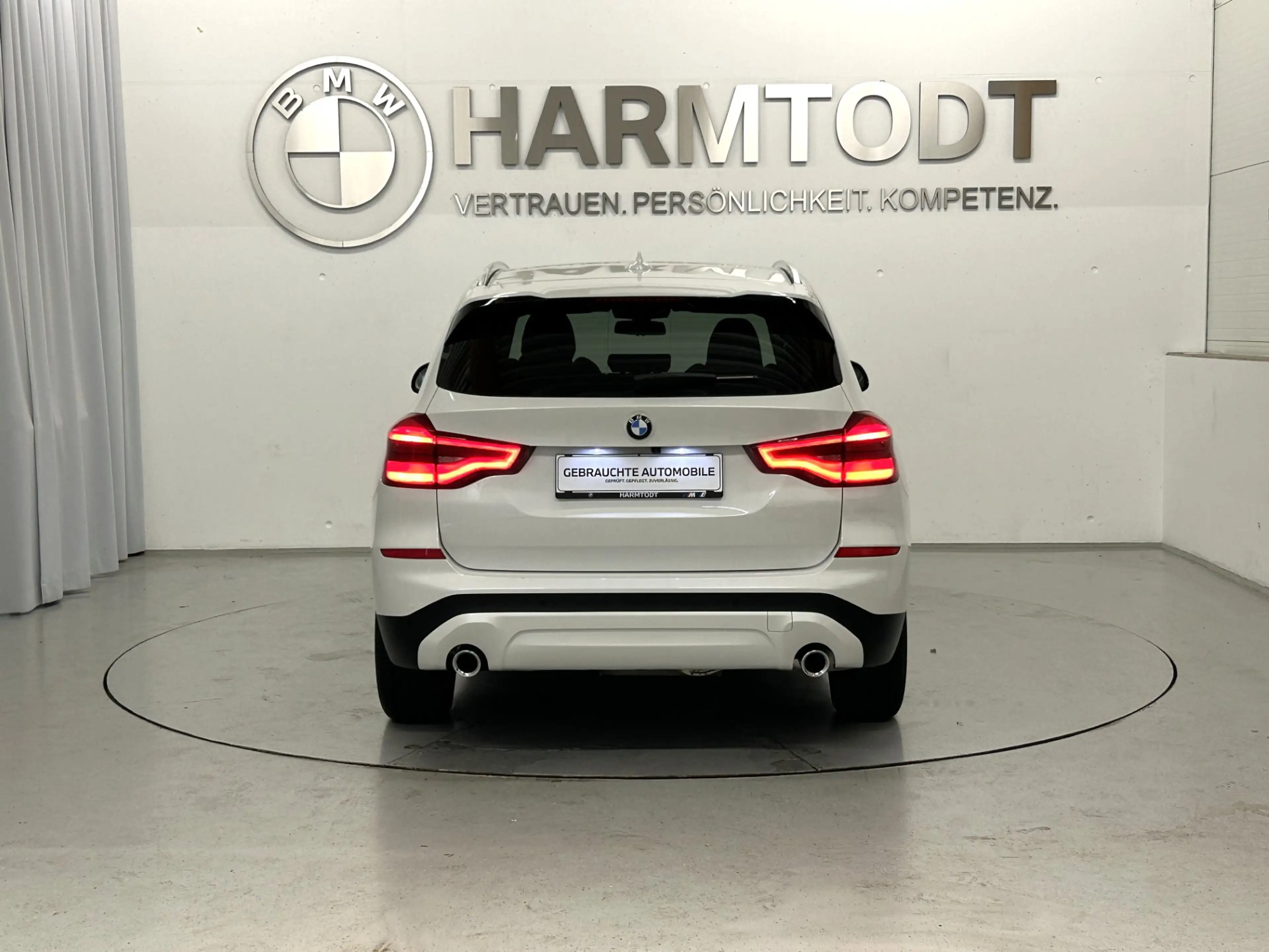 BMW X3 xDrive20d *Modell Advantage* — photo 4