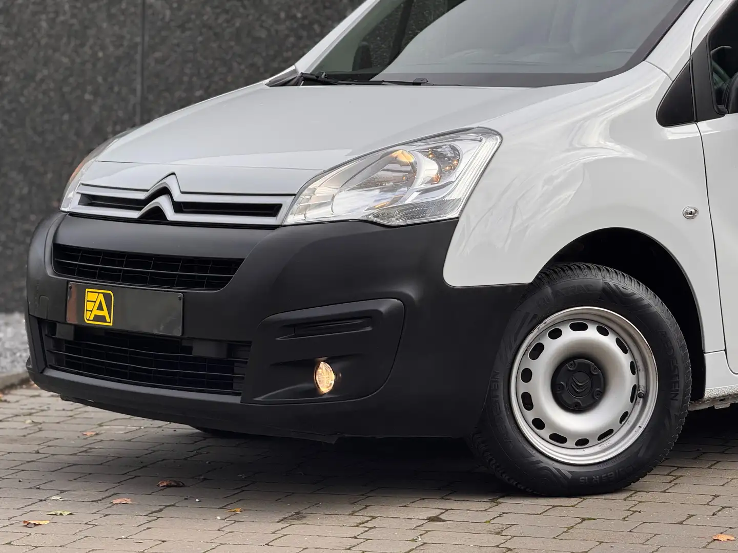 Citroen Berlingo L1 1.6 BlueHDi 75Cv CLUB Man. *** GARANTIE *** Wit - 2