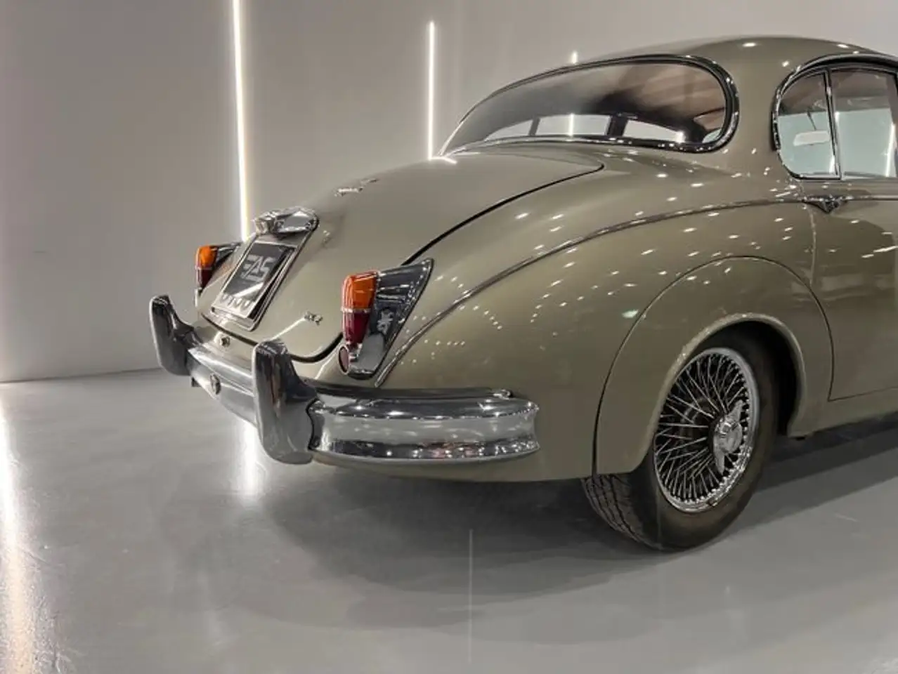 Jaguar MK II 3.4 210cv 5p del 1962, foto 7