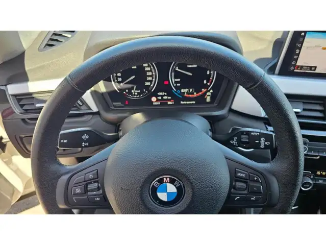 BMW X1 view 5